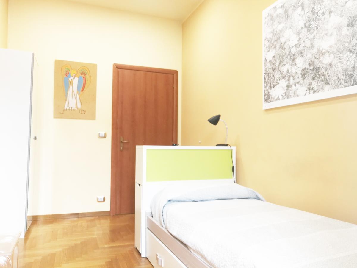 B&B Central Station Turin Bagian luar foto
