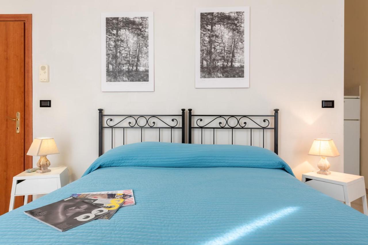 B&B Central Station Turin Bagian luar foto