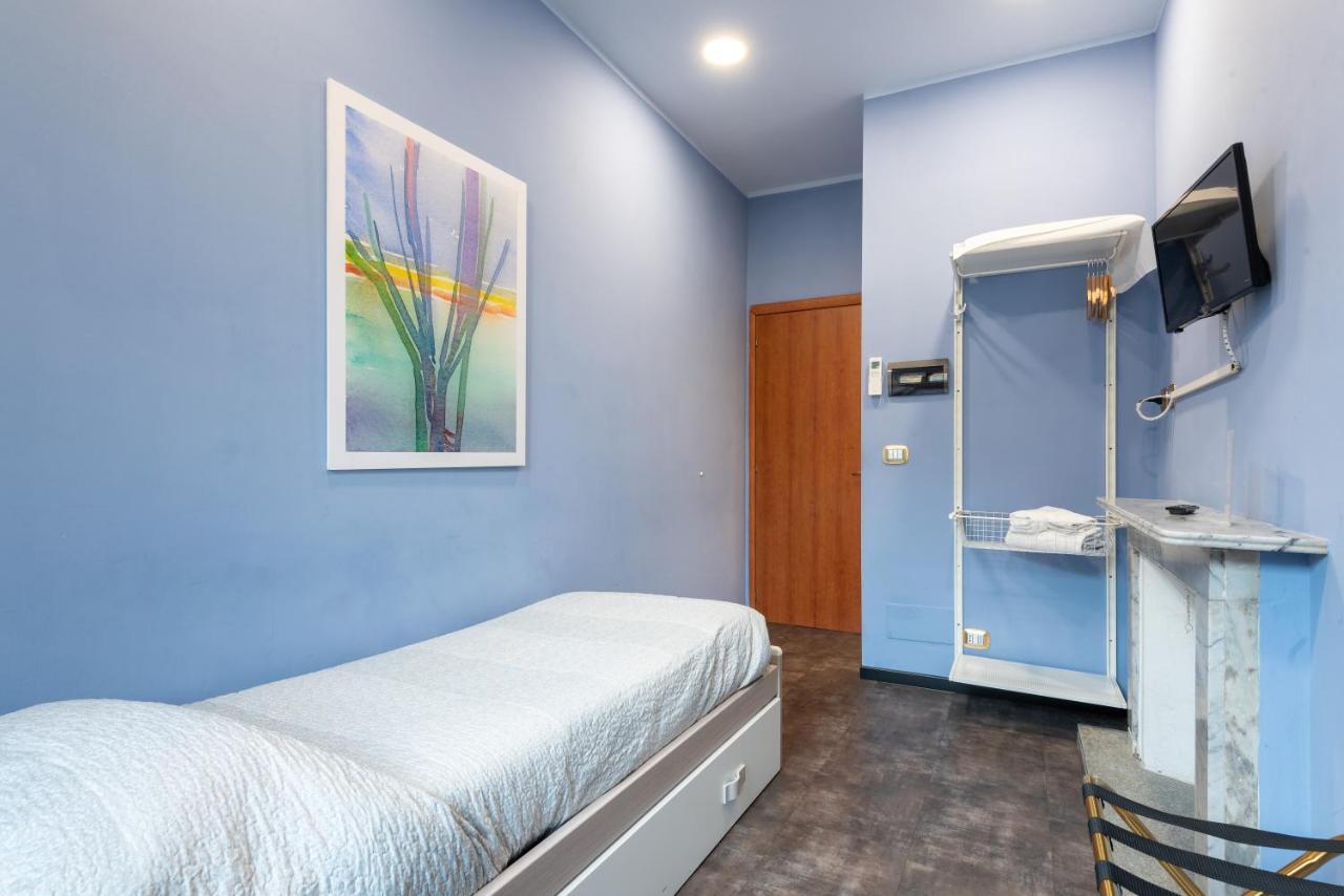 B&B Central Station Turin Bagian luar foto