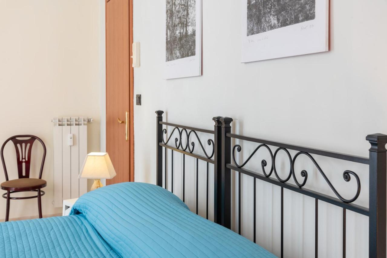 B&B Central Station Turin Bagian luar foto
