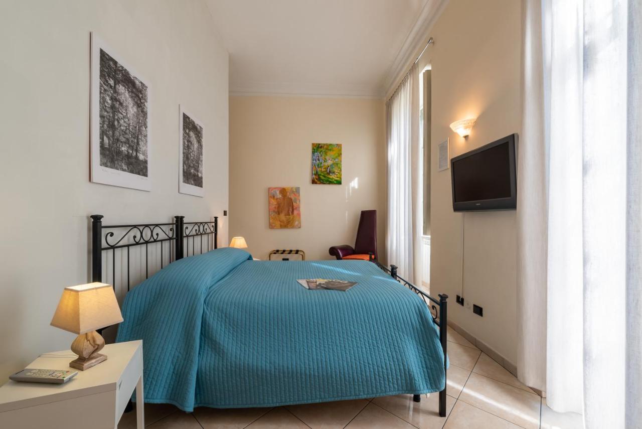 B&B Central Station Turin Bagian luar foto