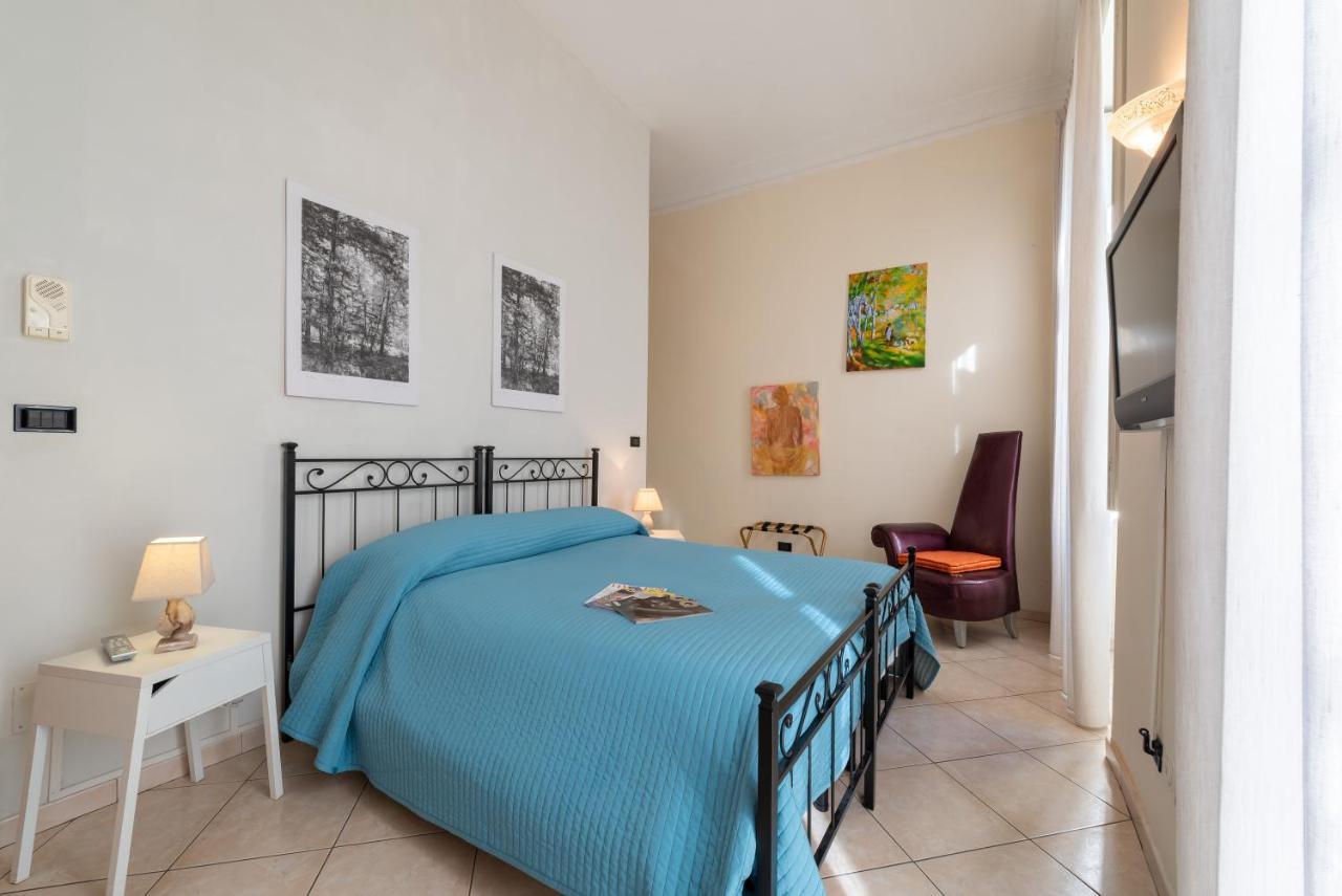B&B Central Station Turin Bagian luar foto