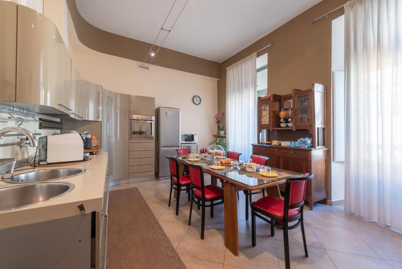 B&B Central Station Turin Bagian luar foto