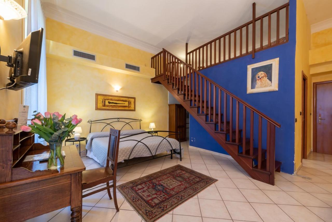 B&B Central Station Turin Bagian luar foto