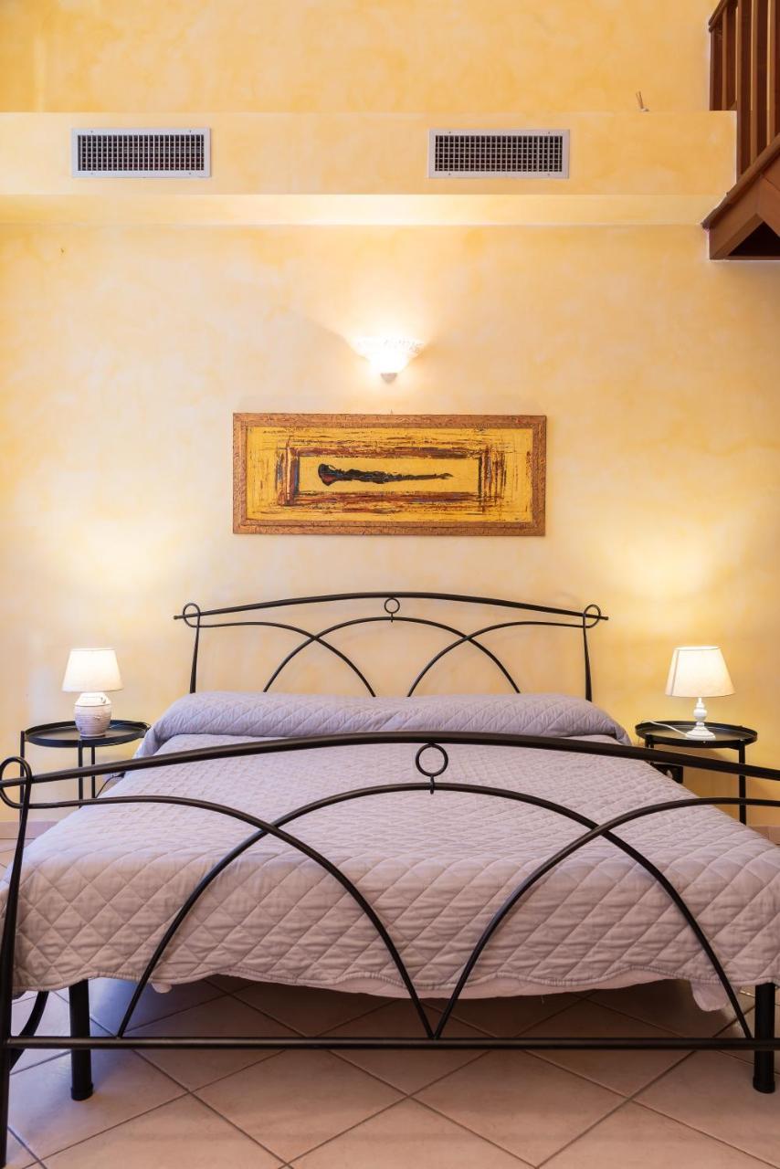 B&B Central Station Turin Bagian luar foto