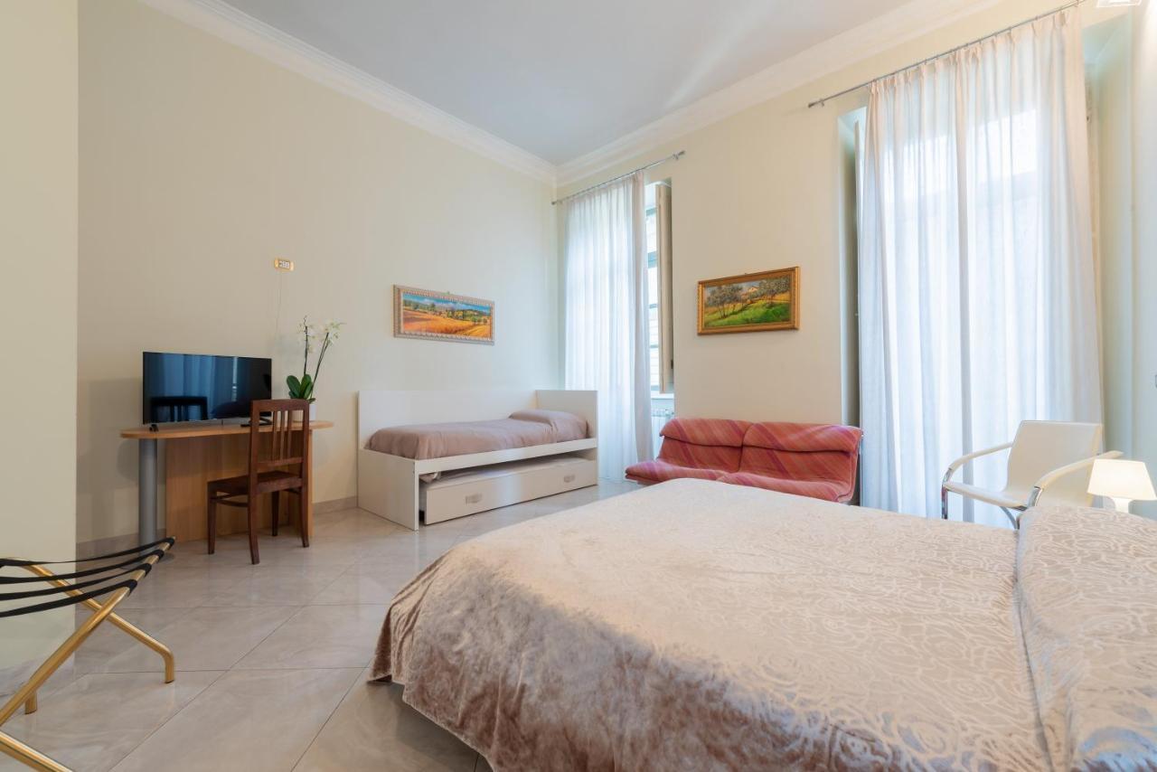 B&B Central Station Turin Bagian luar foto